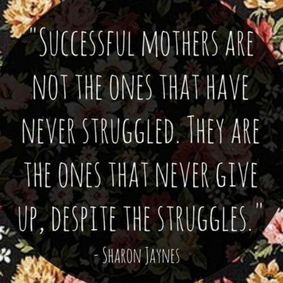 5/9 PLUS SIZE SHARE GROUP: CURVY CUTIES - Picture 3 of 3